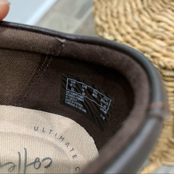 Clarks Women’s Slip On Leather Comfort Shoes - Picture 6 of 7